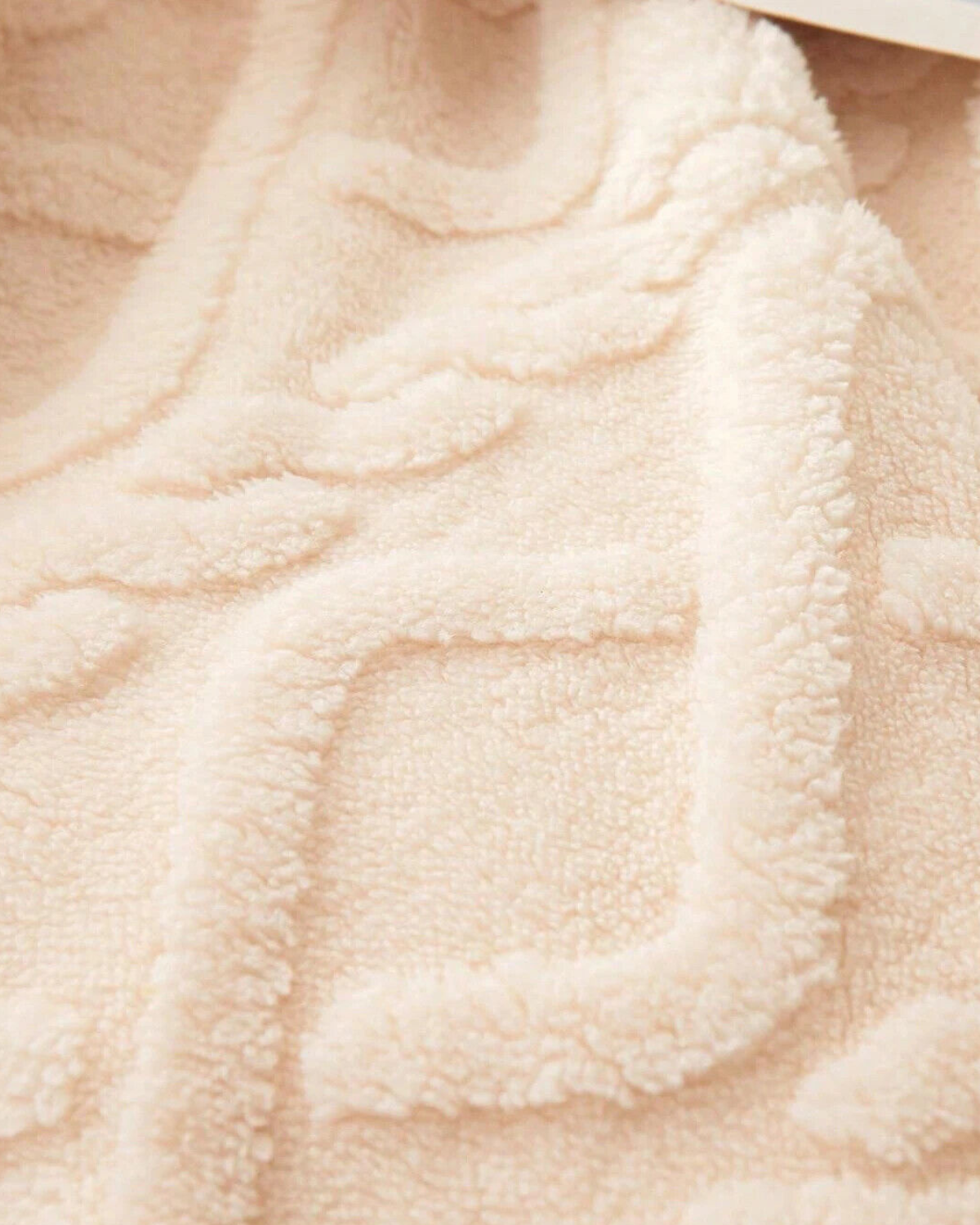 PureCozy Throw | Ultra Soft Comfort for Modern Homes