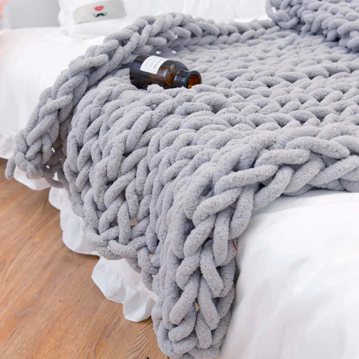 Handmade Ultra-Cozy Chunky Blanket | Perfect for Winter & Relaxing