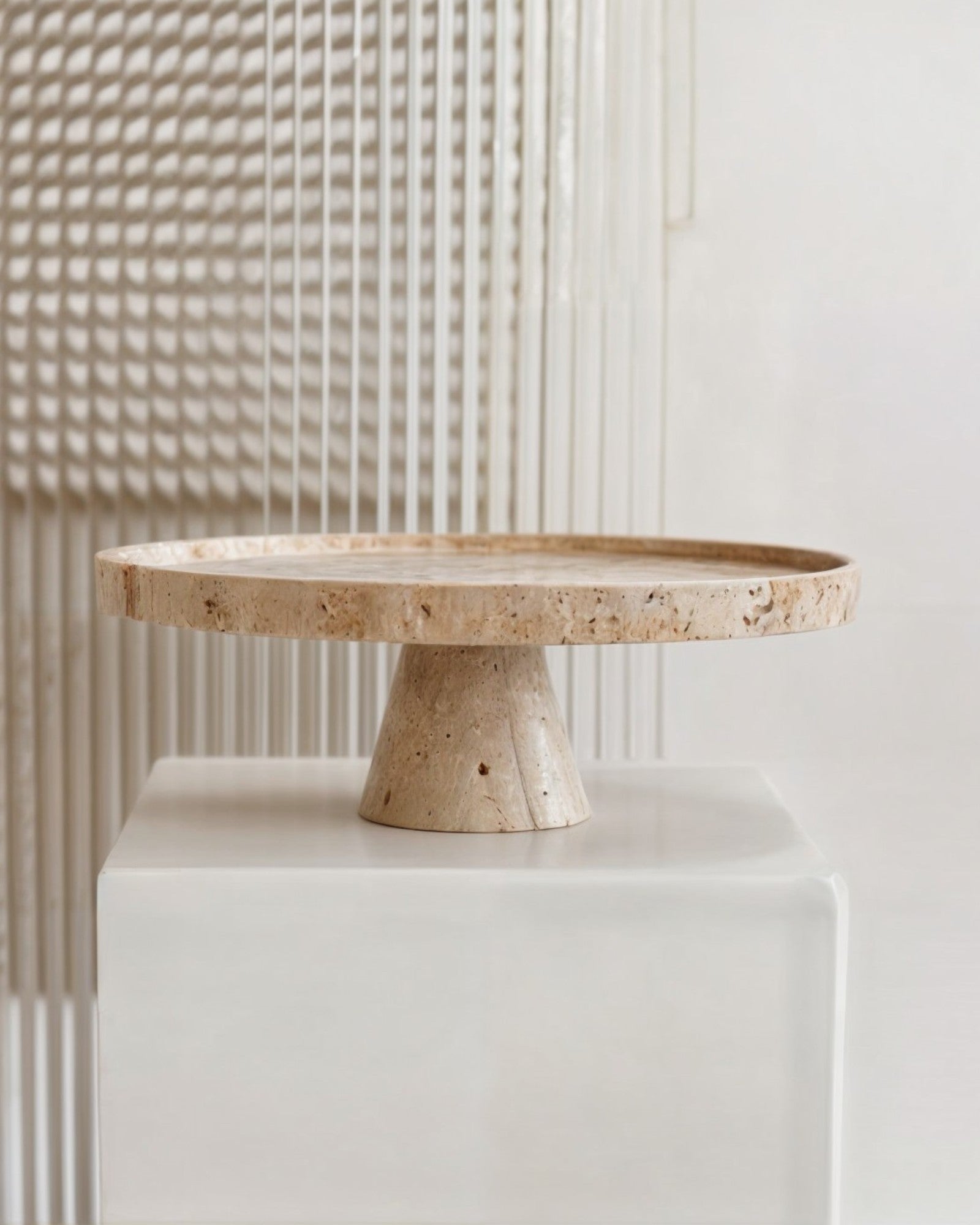 Mila’s Beige Cake Stand