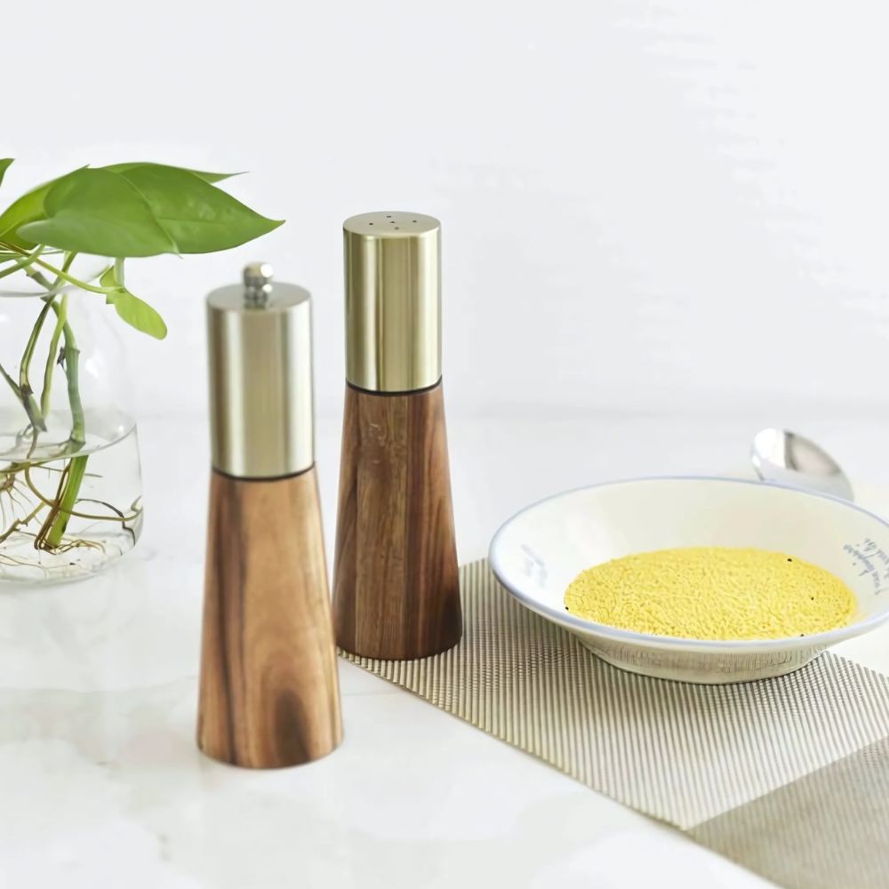 Mila House | Classic Wooden Pepper & Salt Grinder