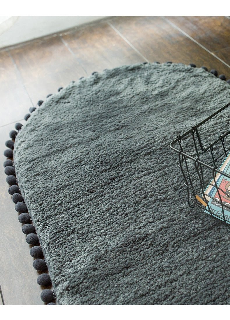 Non-Slip and Cozy Decorative Pompom Oval Rug