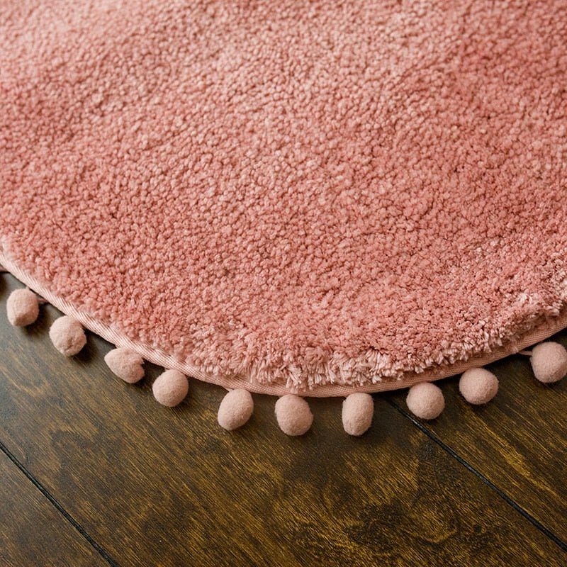 Non-Slip and Cozy Decorative Pompom Oval Rug