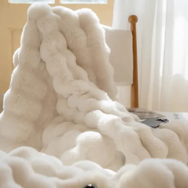 Ultra-Cozy Rabbit Fur Blanket | Perfect for Cold Nights