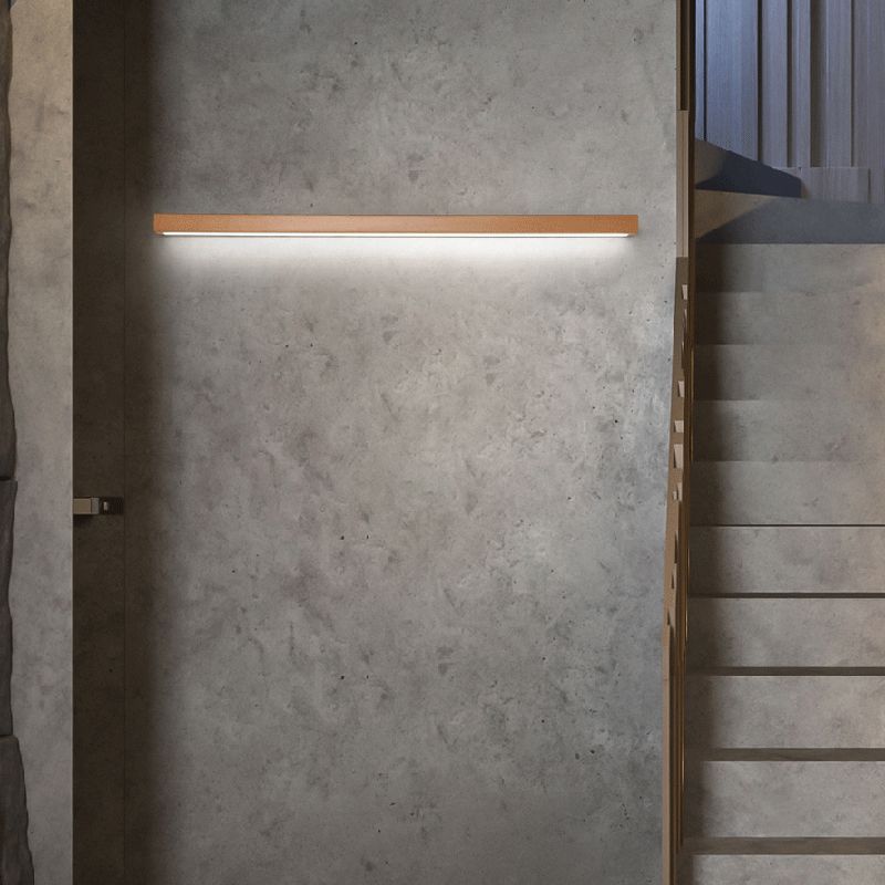 Linear Wood Glow Wall Lamp