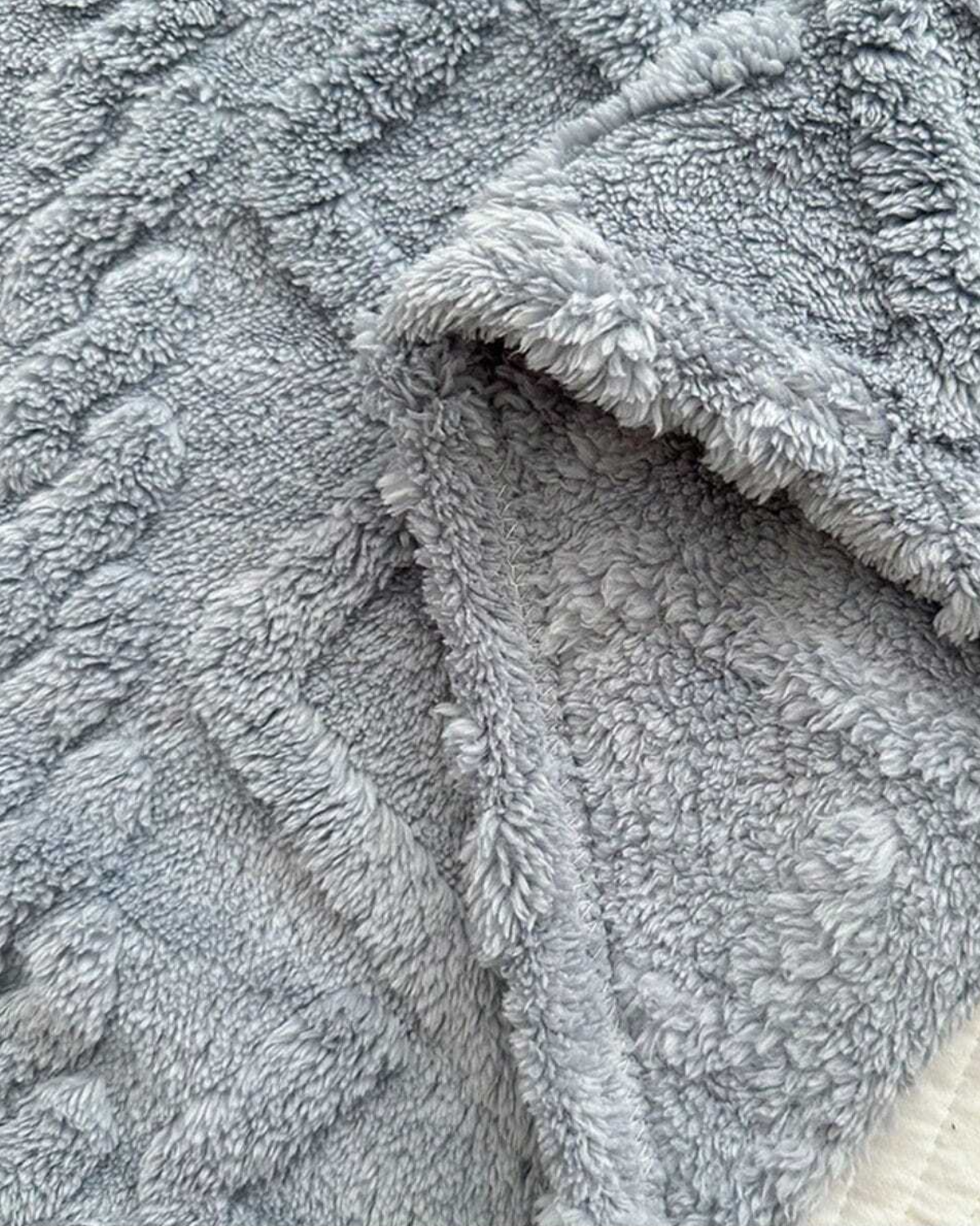PureCozy Throw | Ultra Soft Comfort for Modern Homes