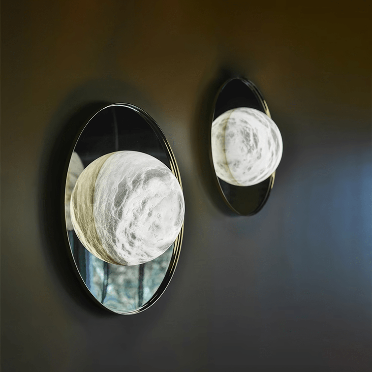 Aria Golden Radiance Wall Sconce