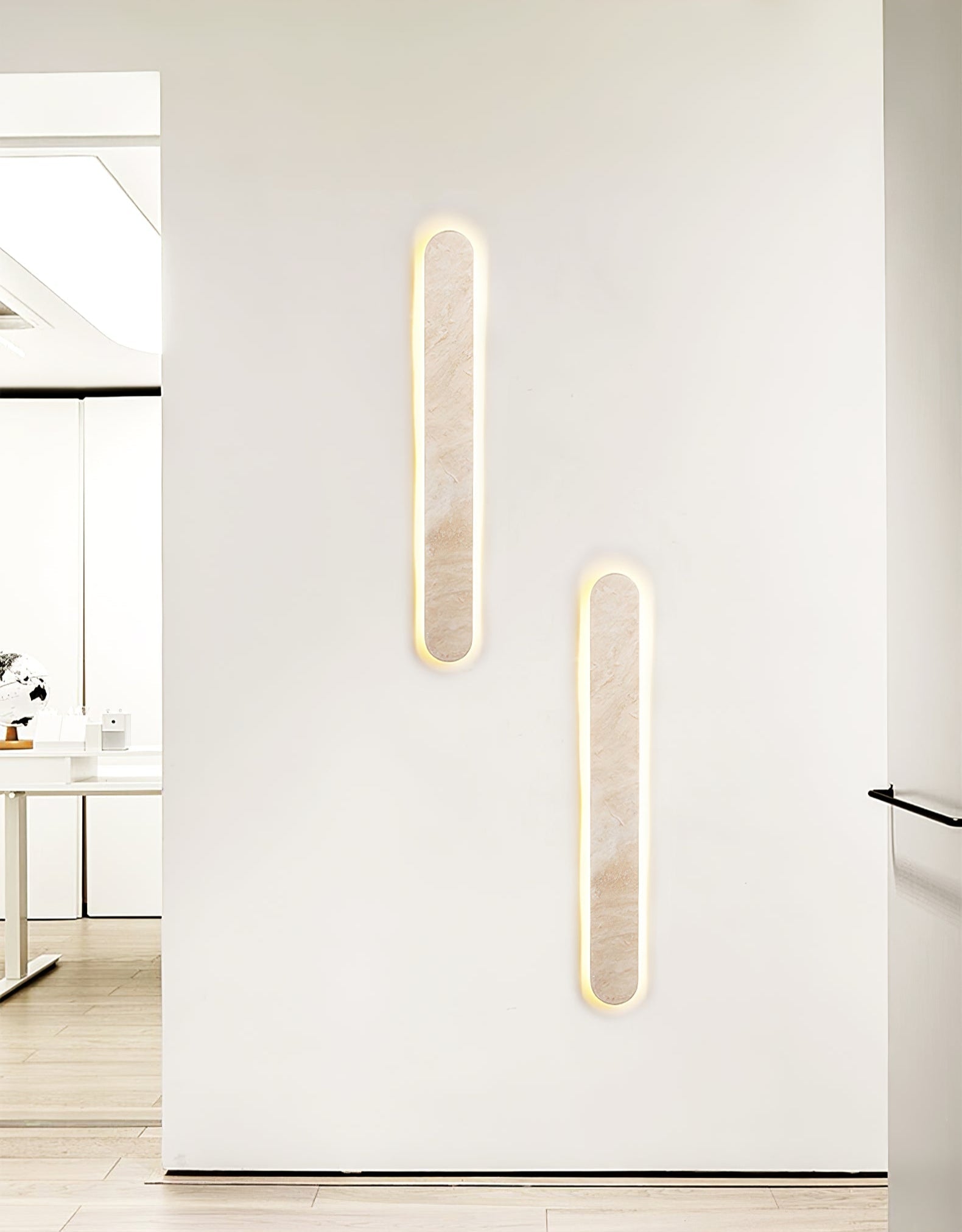 Elyndra Travertine Wall Light