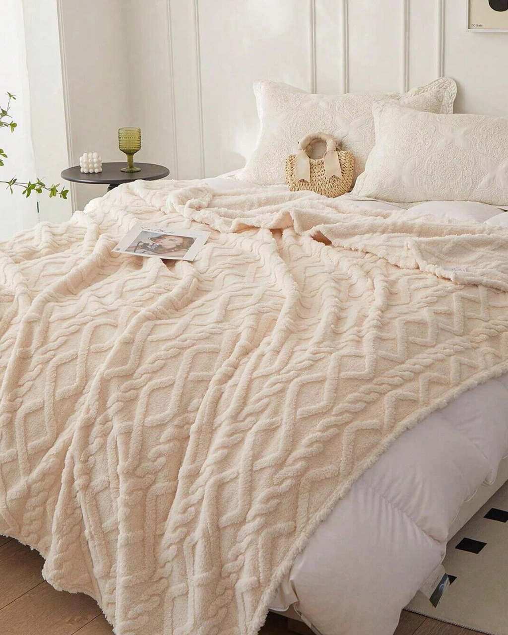 PureCozy Throw | Ultra Soft Comfort for Modern Homes
