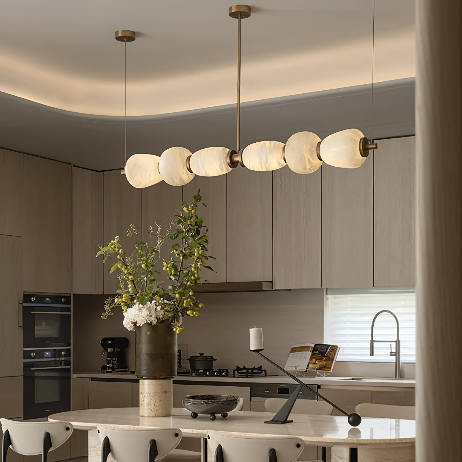 Aurelia Linear Alabaster Pendant Light
