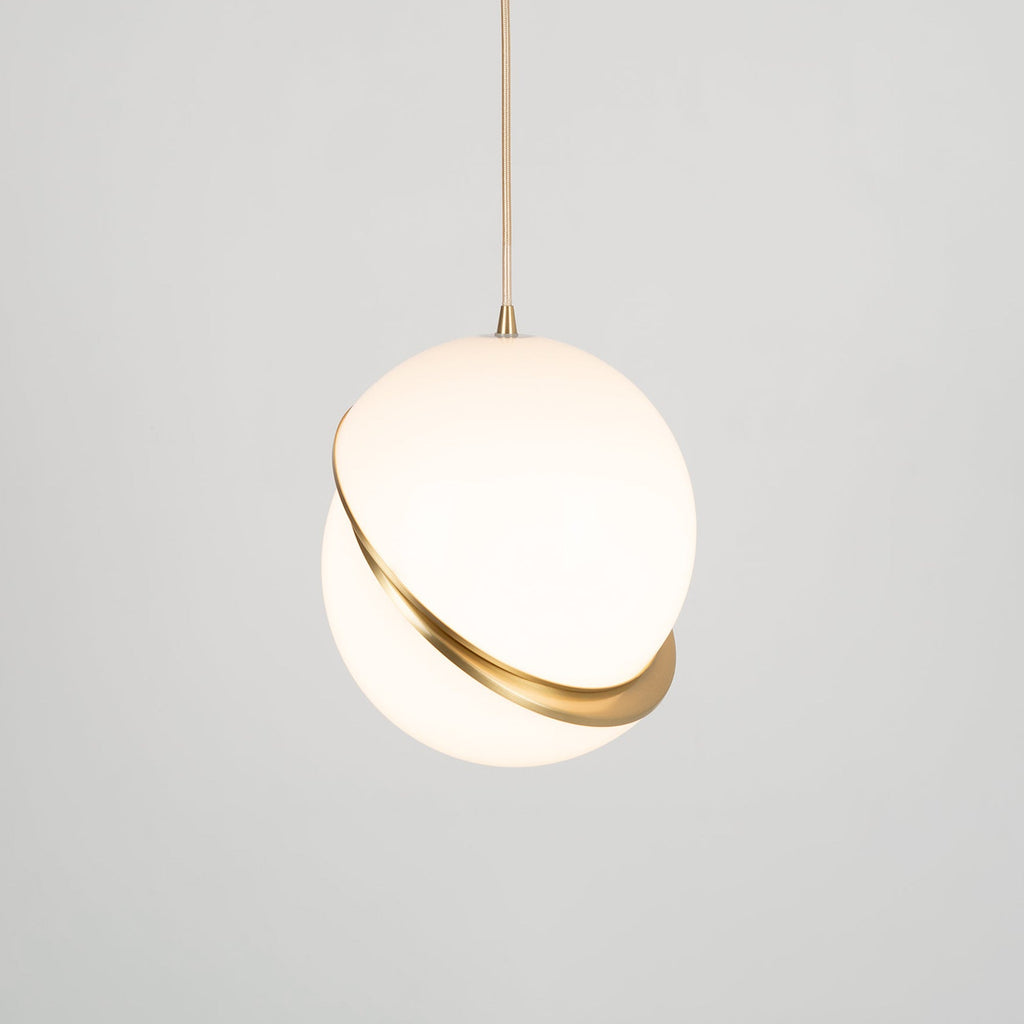 Seluna Crescent Pendant | Modern Lunar-Inspired Lighti