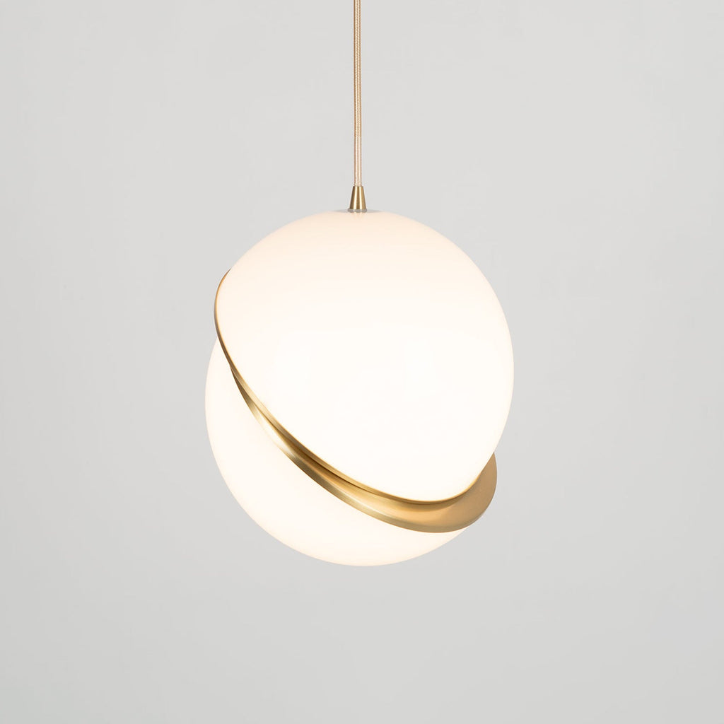 Seluna Crescent Pendant | Modern Lunar-Inspired Lighti