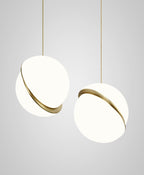 Seluna Crescent Pendant | Modern Lunar-Inspired Lighti