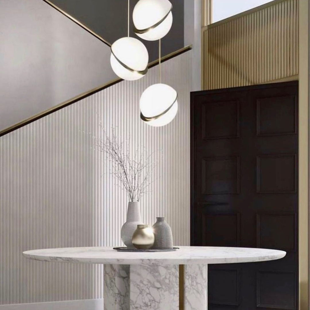 Seluna Crescent Pendant | Modern Lunar-Inspired Lighti
