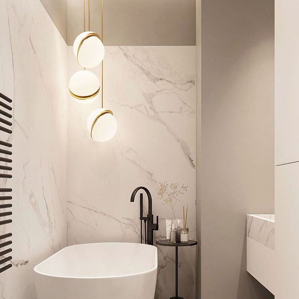 Seluna Crescent Pendant | Modern Lunar-Inspired Lighti
