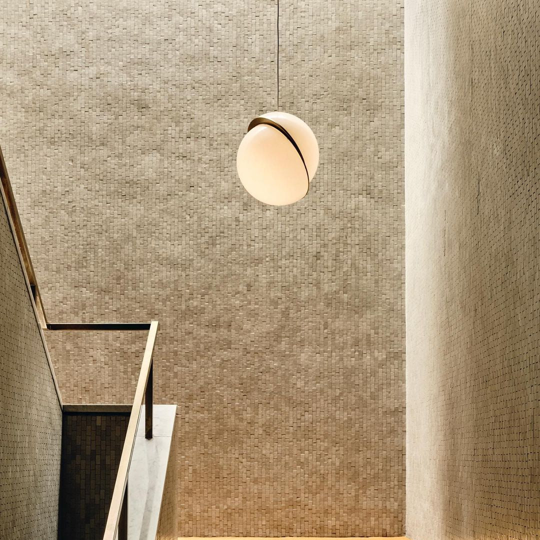 Seluna Crescent Pendant | Modern Lunar-Inspired Lighti