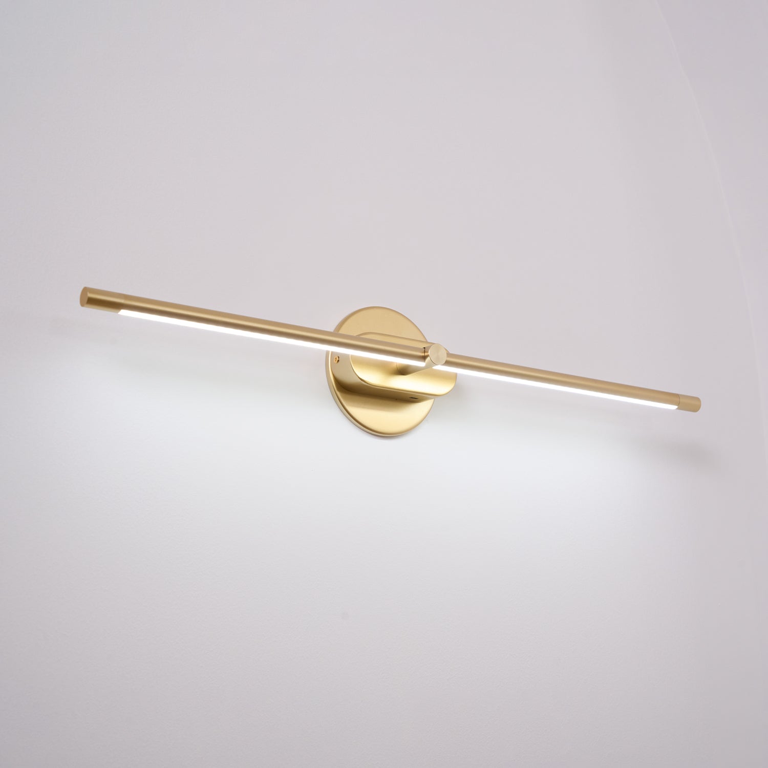 Lirica Minimalist Rechargeable Wall Lamp