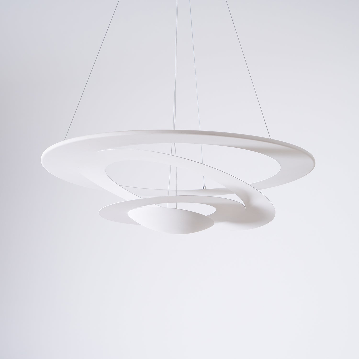 Liora Sleek Glow Pendant Light