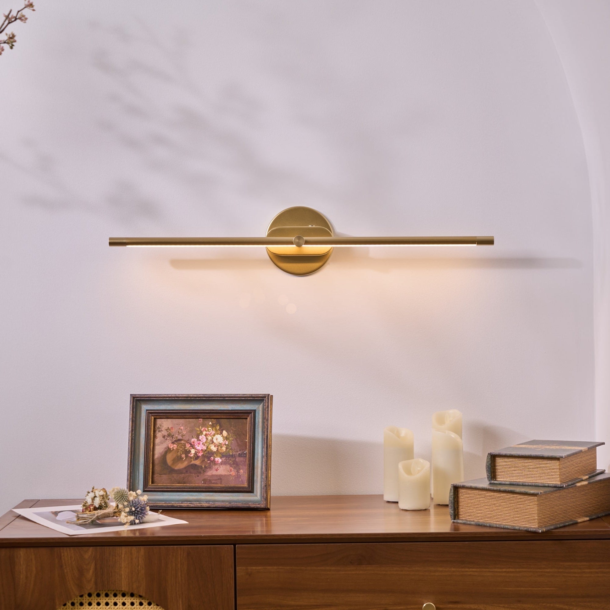 Lirica Minimalist Rechargeable Wall Lamp