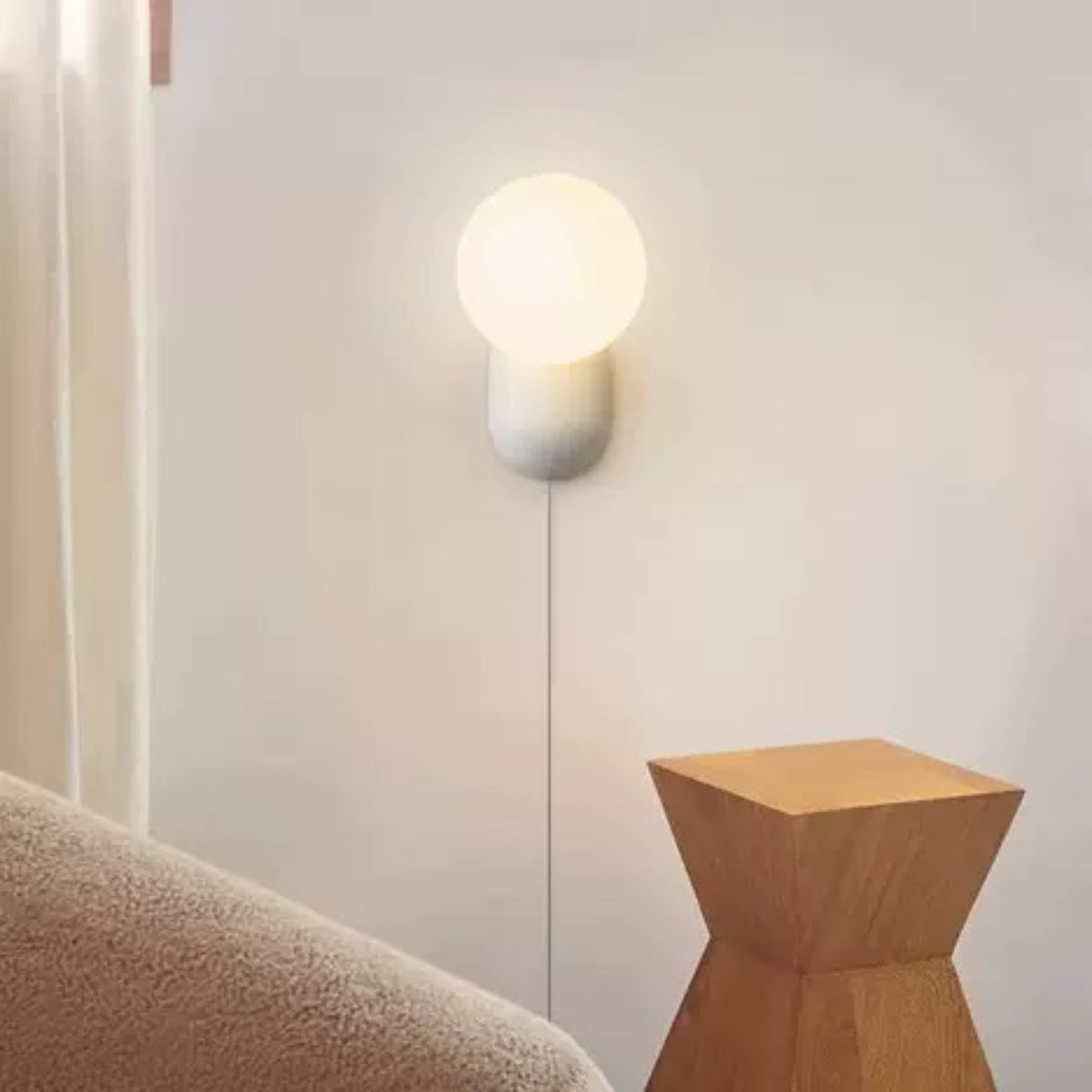 Liora Resin & Glass Wall Lamp