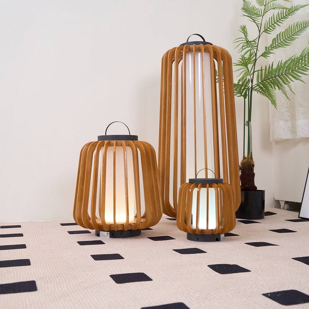 Lumara Outdoor Lantern