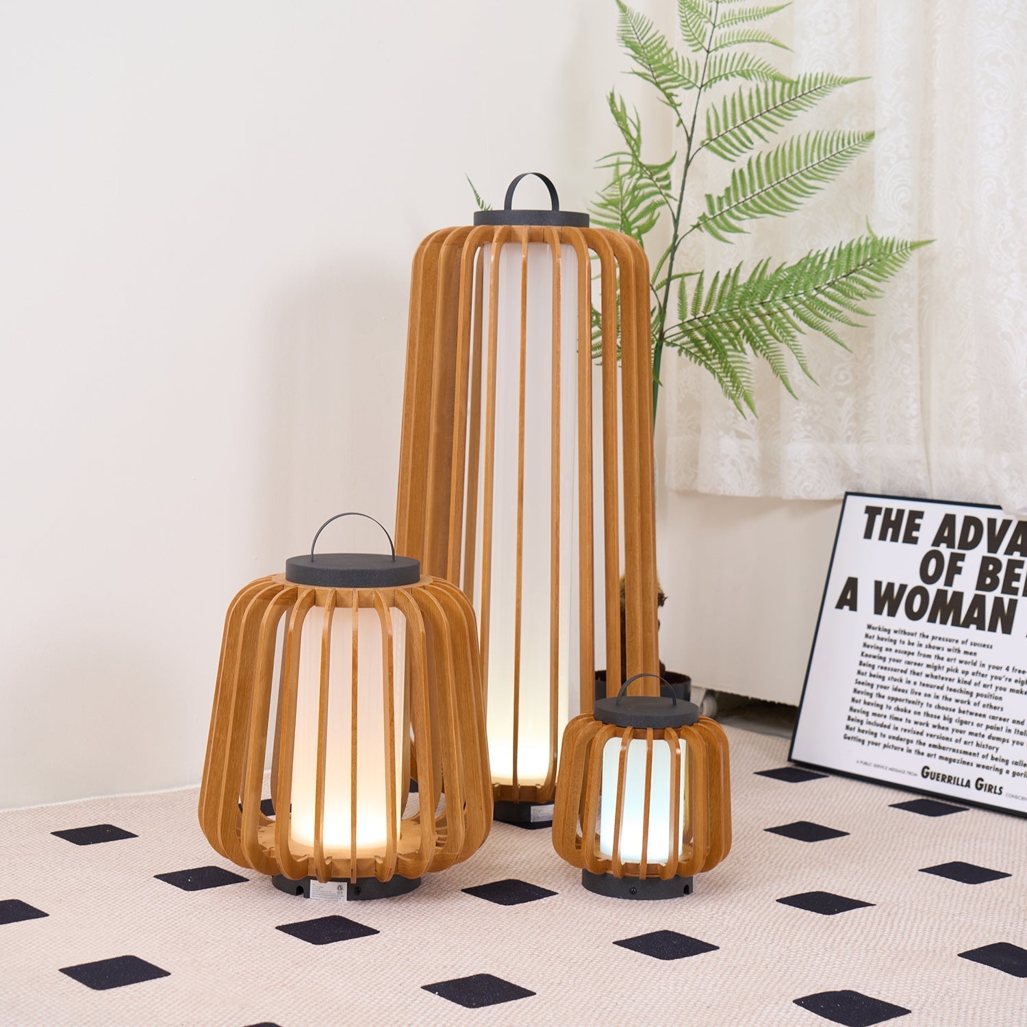 Lumara Outdoor Lantern