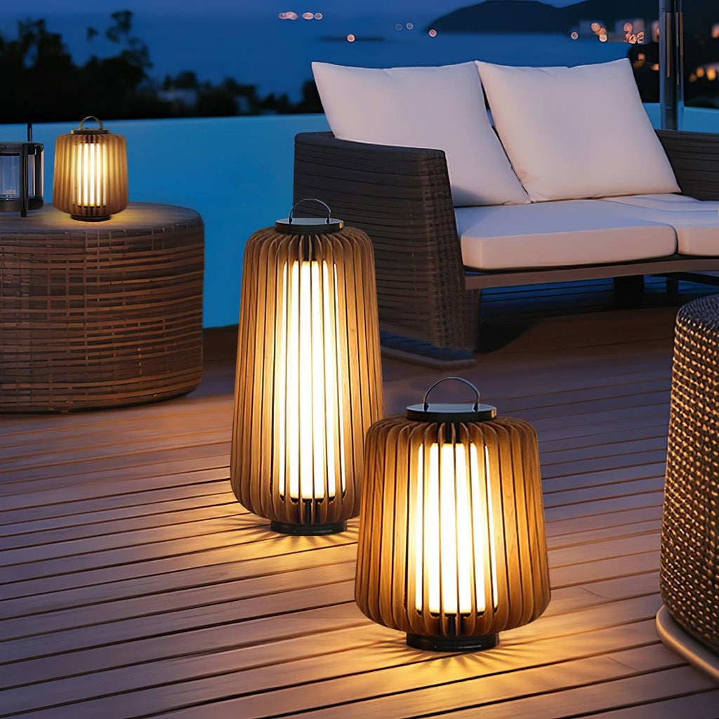 Lumara Outdoor Lantern