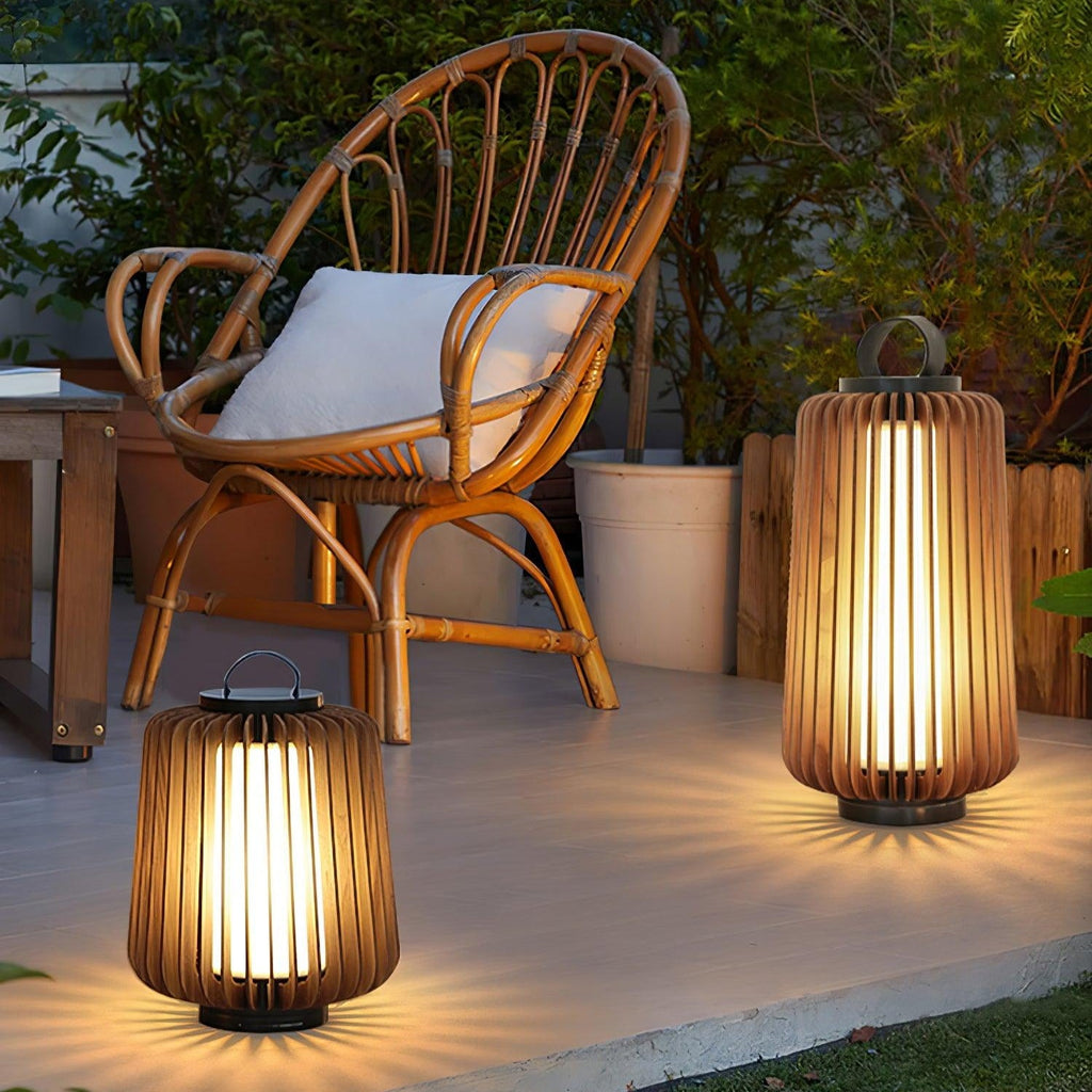 Lumara Outdoor Lantern