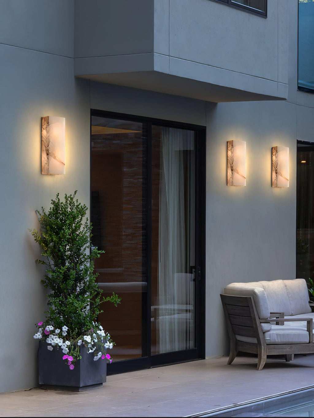 Alabryn GlowWall Outdoor Light