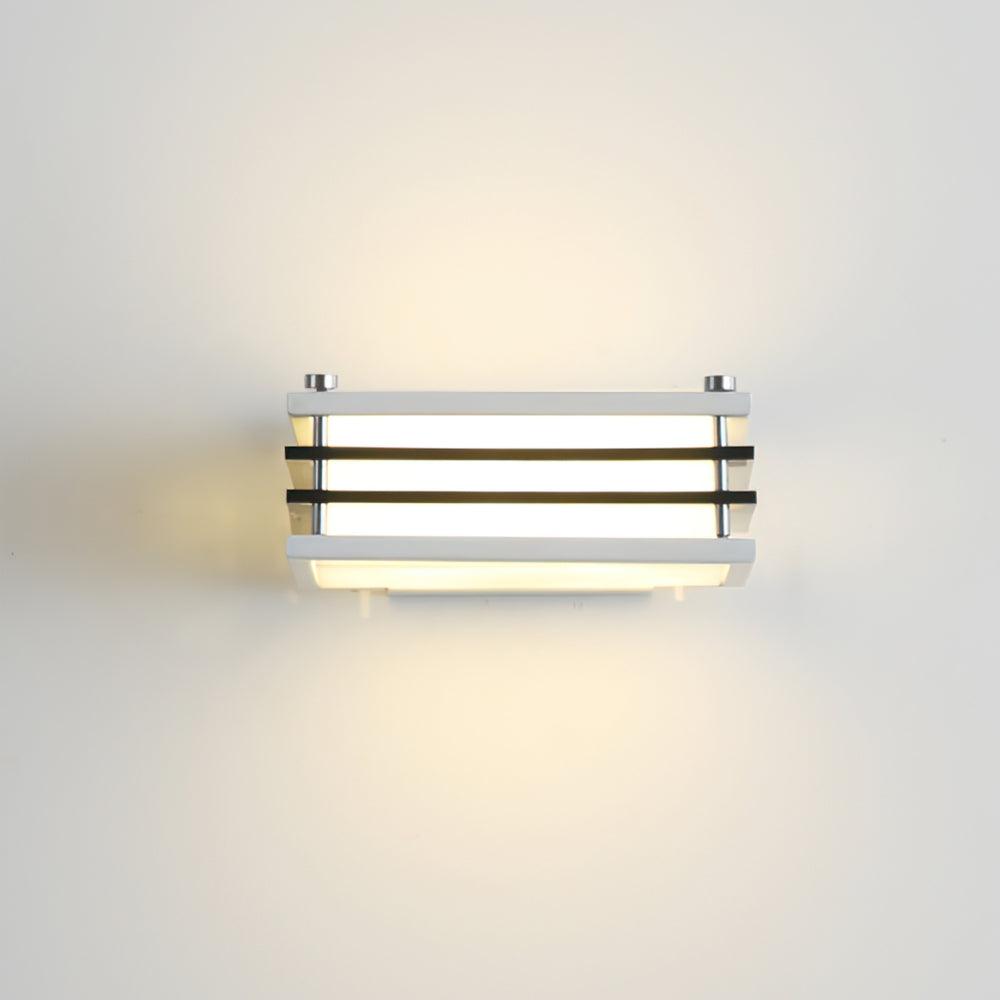 Sleek Radiance Wall Light