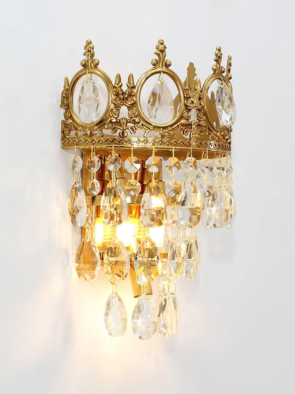 Celestia Vintage Crystal Wall Light