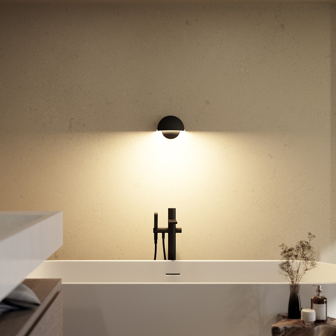 Solira LED Wall Light