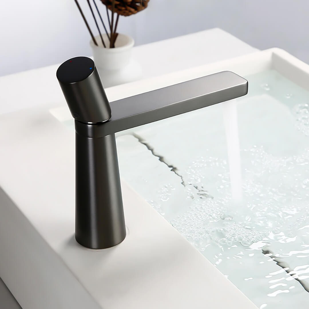 Minimalistic Bathroom Sink Faucet