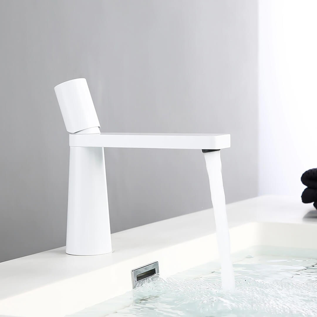 Minimalistic Bathroom Sink Faucet