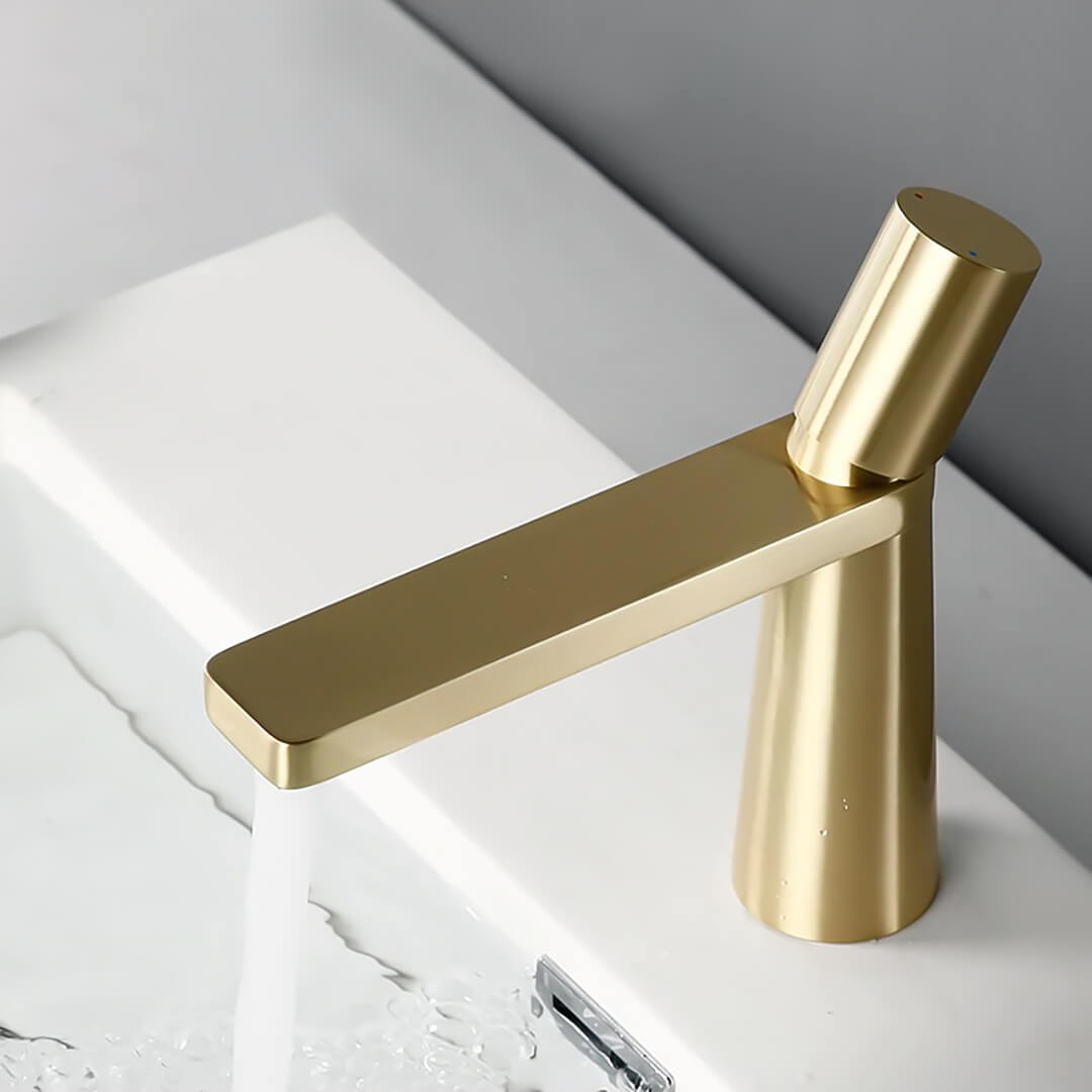 Minimalistic Bathroom Sink Faucet