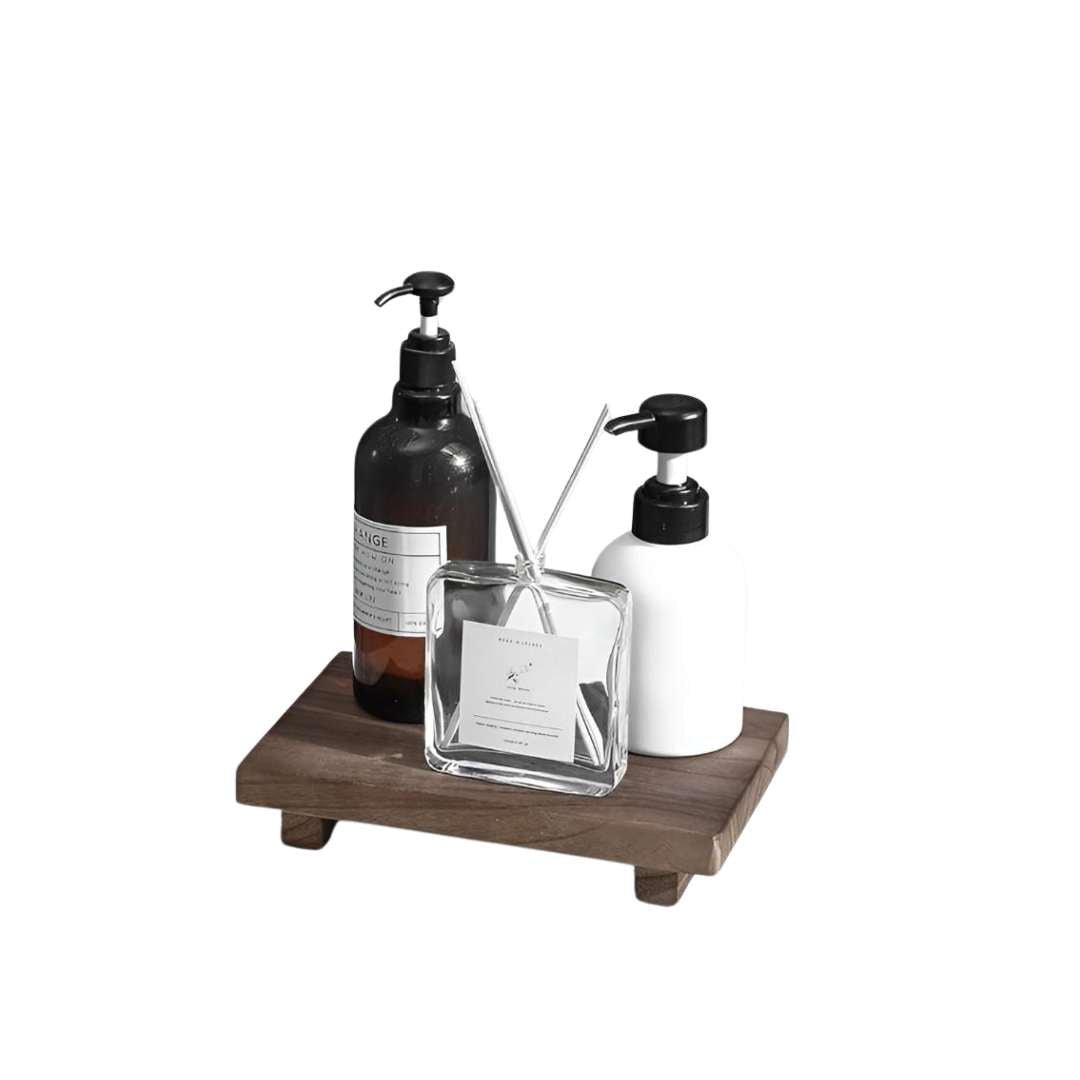 Mila’s Classic Wooden Bathroom Holder