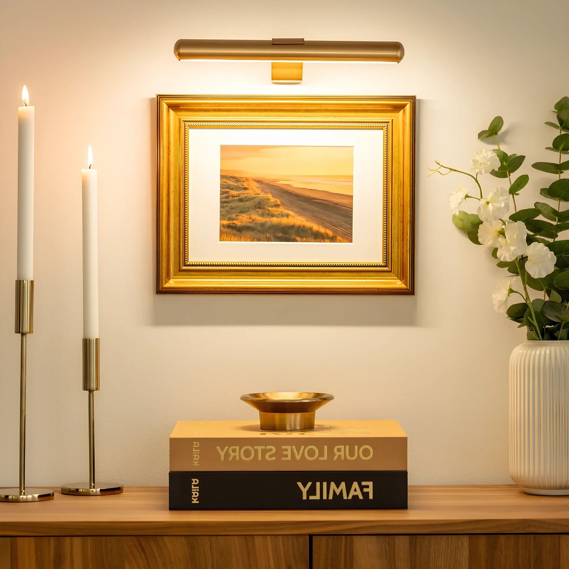 Rechargeable LED Artwork Light
