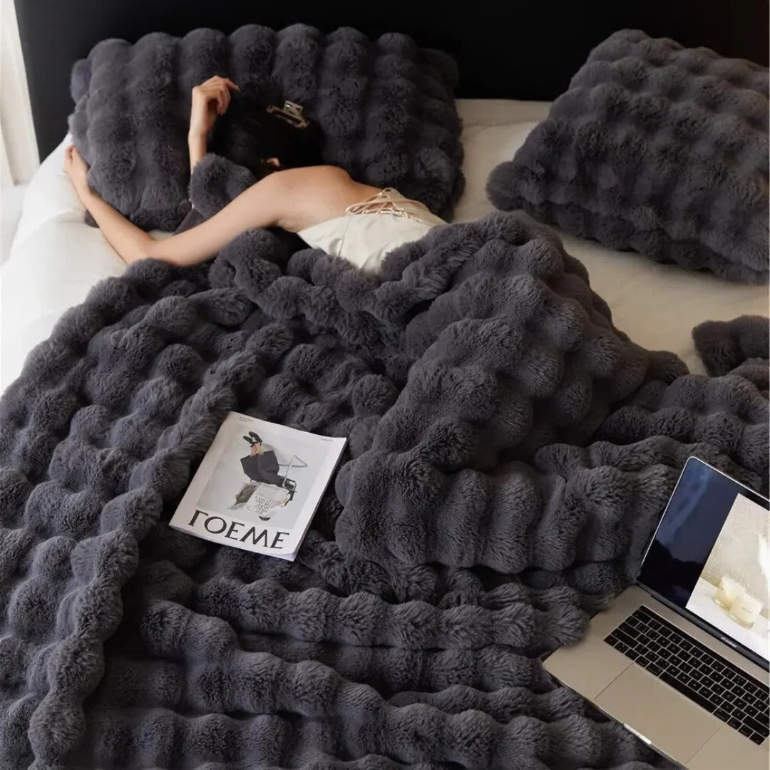 Cozy Fleece Blanket for Bed | Extra Soft & Oversized